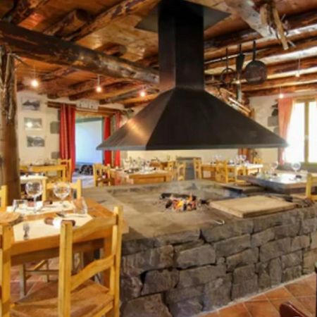 Aux 500 Diables Eco Lodge - Hotel Chambon-sur-Lac Dış mekan fotoğraf