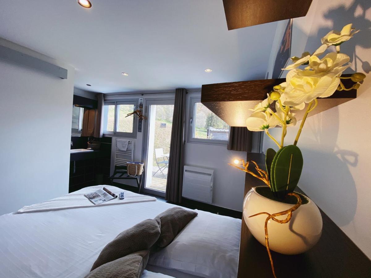 Aux 500 Diables Eco Lodge - Hotel Chambon-sur-Lac Dış mekan fotoğraf
