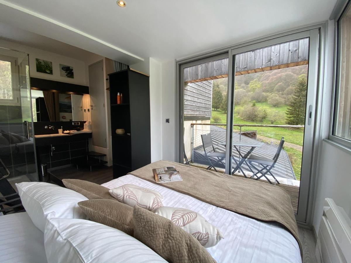 Aux 500 Diables Eco Lodge - Hotel Chambon-sur-Lac Dış mekan fotoğraf