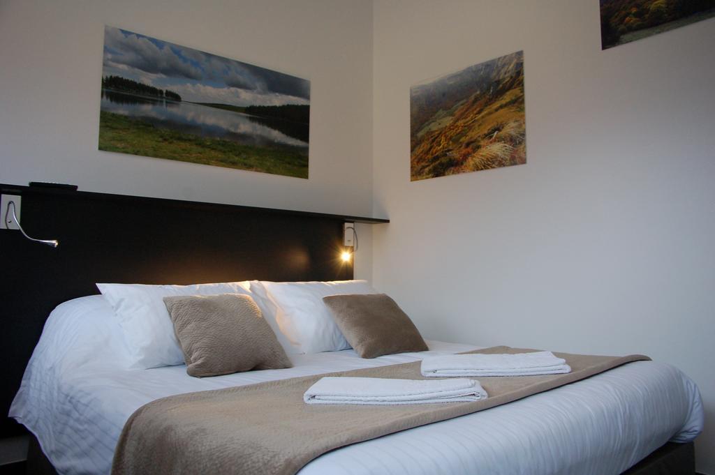 Aux 500 Diables Eco Lodge - Hotel Chambon-sur-Lac Dış mekan fotoğraf